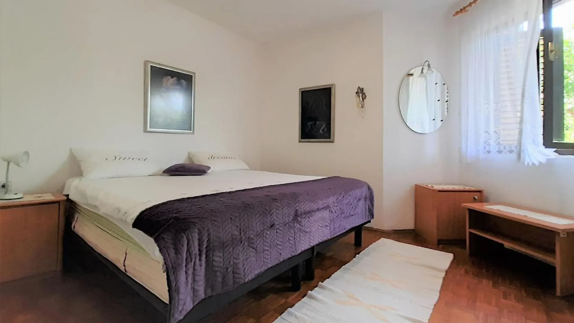 Family Apartments Cherry Krk Town